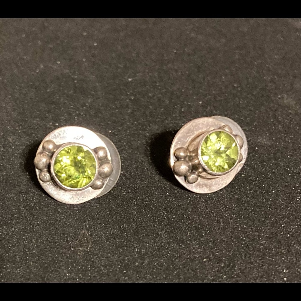 4.2 gram Silver & Peridot Earrings